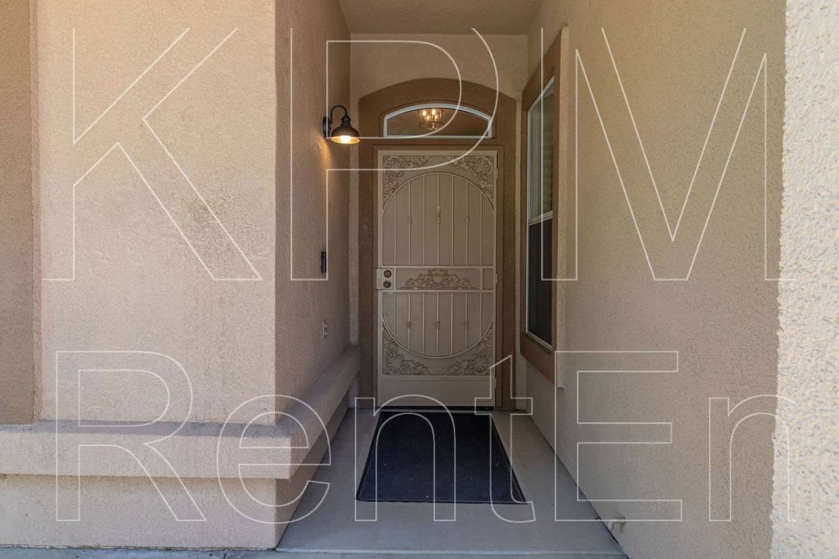 10314 Creek Trail Cir - Photo 2 of 10