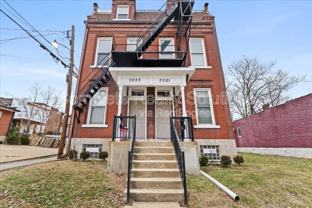 3023 Iowa Ave #2F - Photo 1 of 1