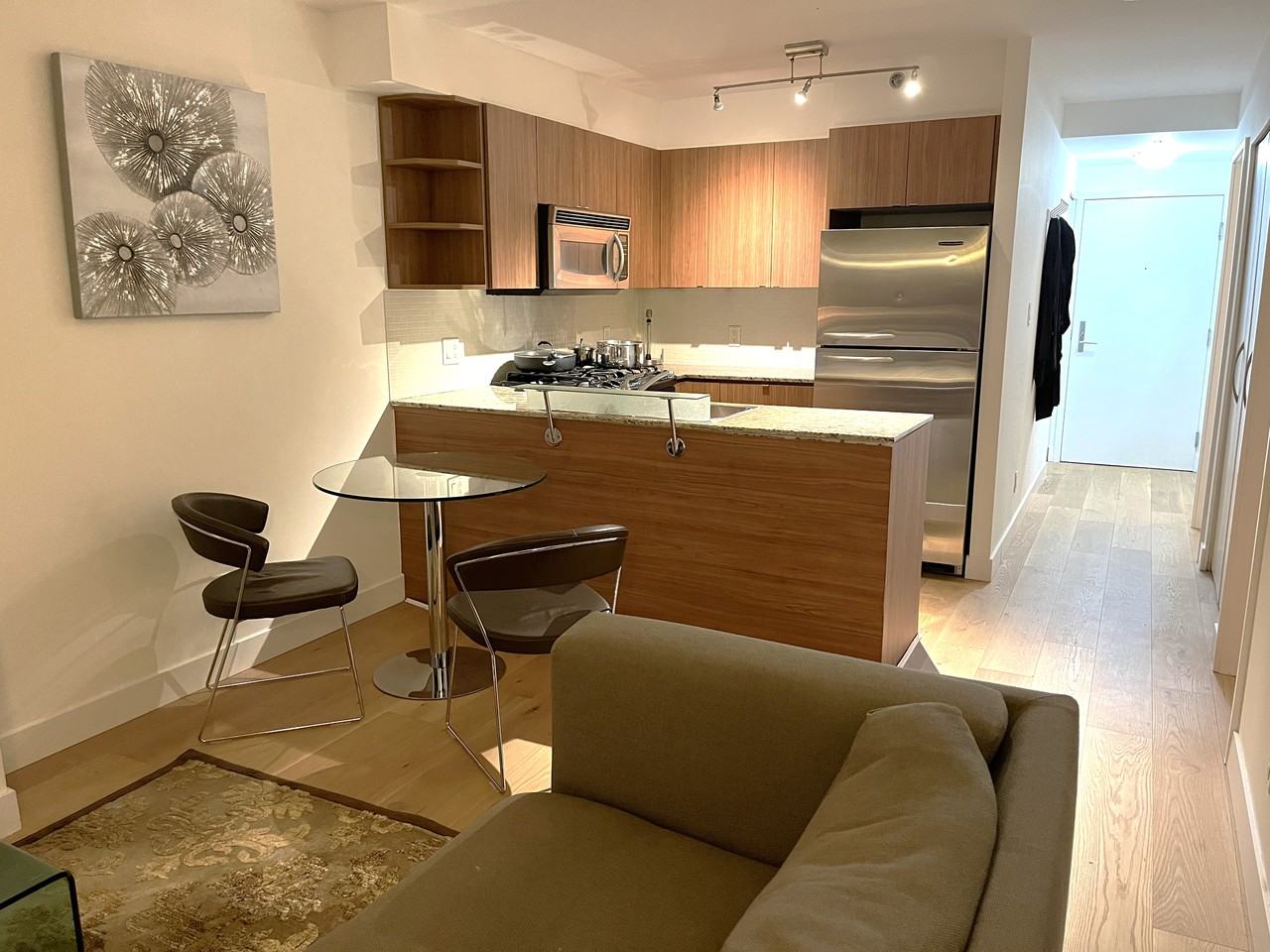 822 Seymour Street #1008 - Photo 3 of 13