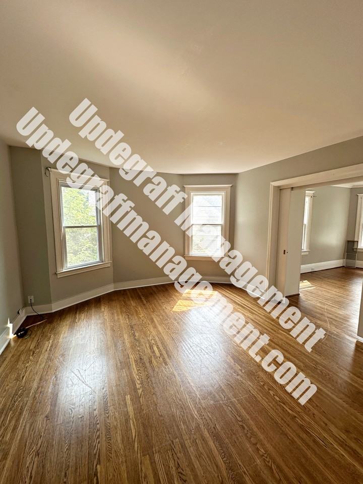 24 Girton Place #UP - Photo 4 of 17