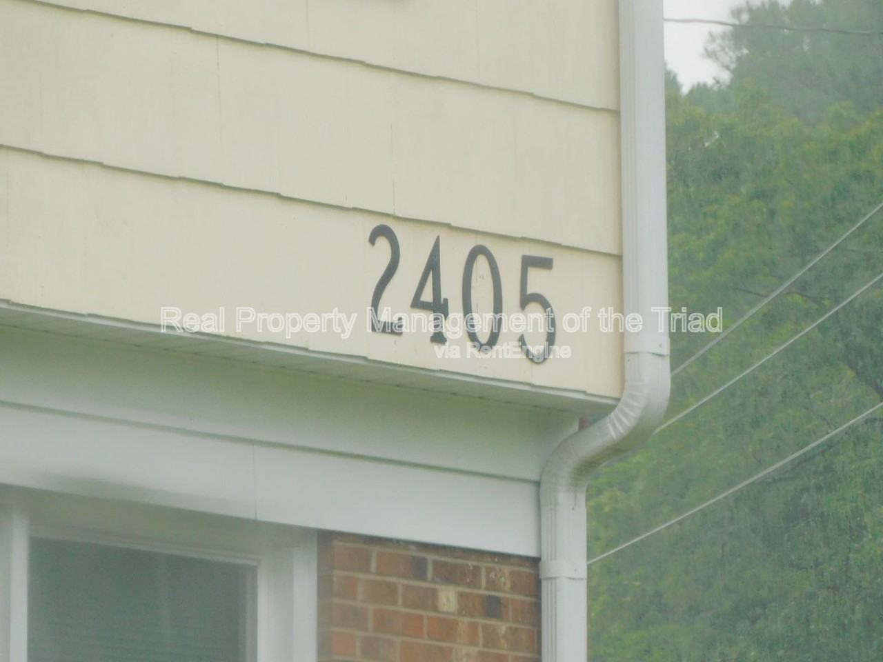 2405 East Florida Street #A - Photo 3 of 17