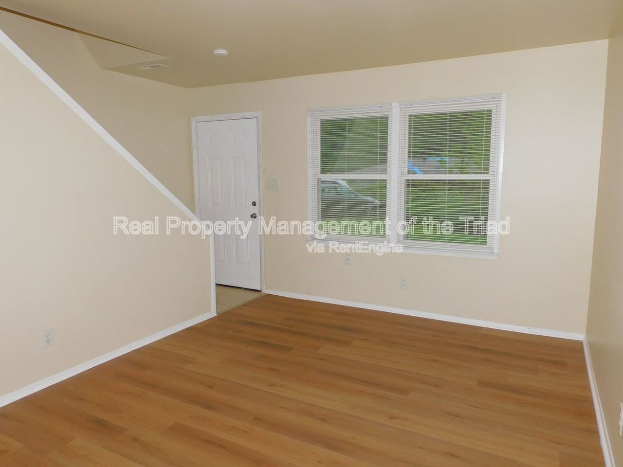 2405 East Florida Street #A - Photo 4 of 17