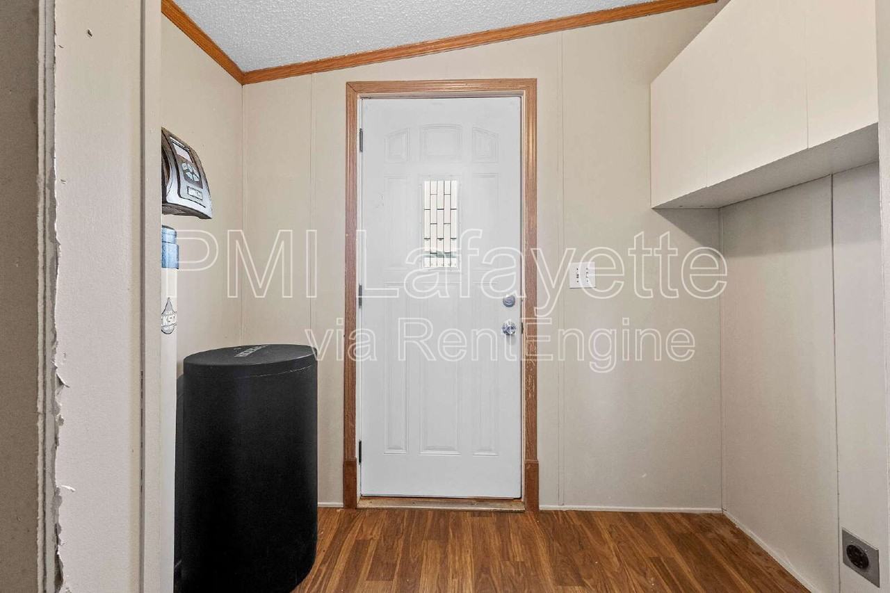 11024 W 525 N - Photo 3 of 15