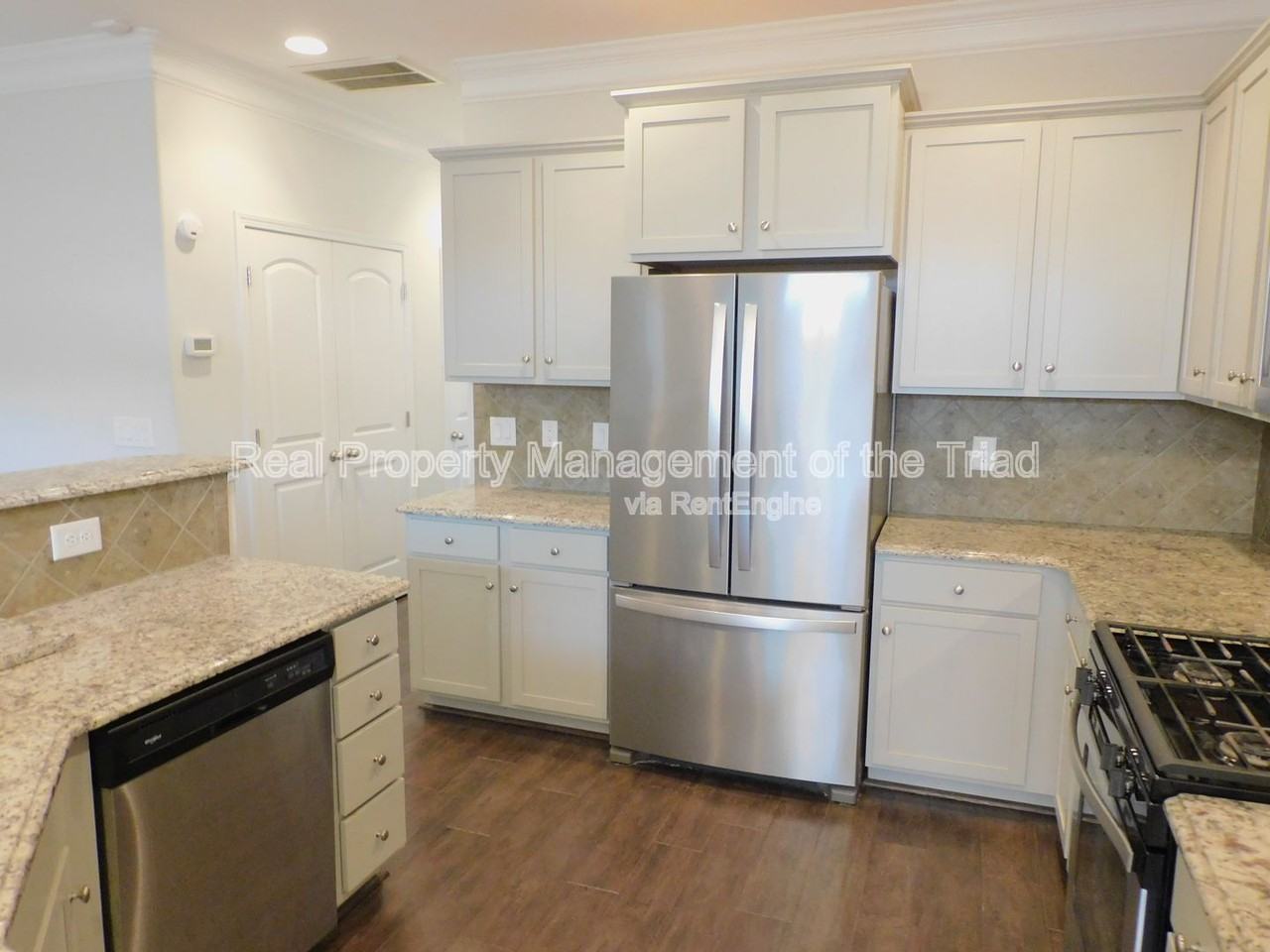 3521 Timbergate Ln - Photo 2 of 24