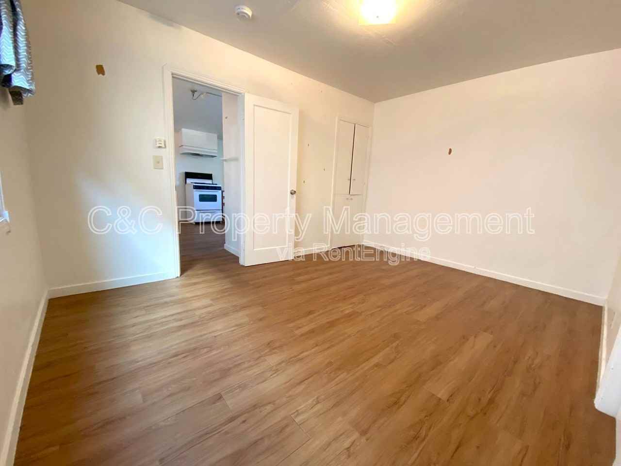 554 Lighthouse Ave #B - Photo 2 of 8