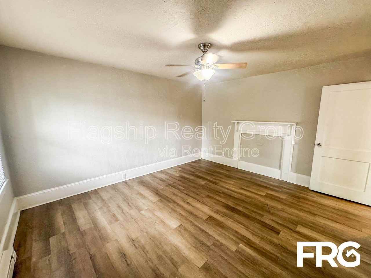 1002 W 6th St #A - Photo 6 of 28