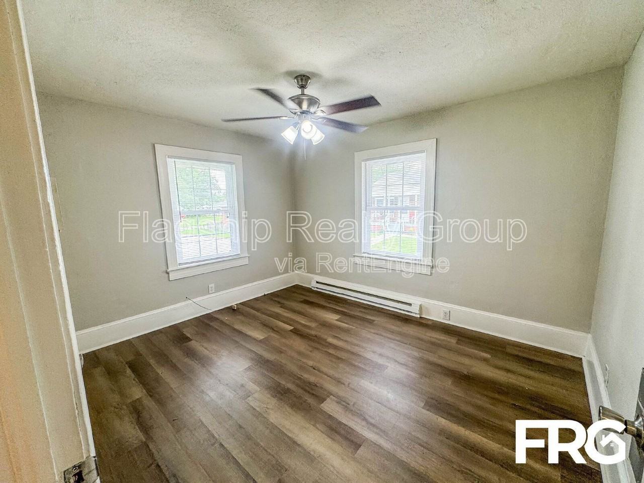 1002 W 6th St #A - Photo 7 of 28