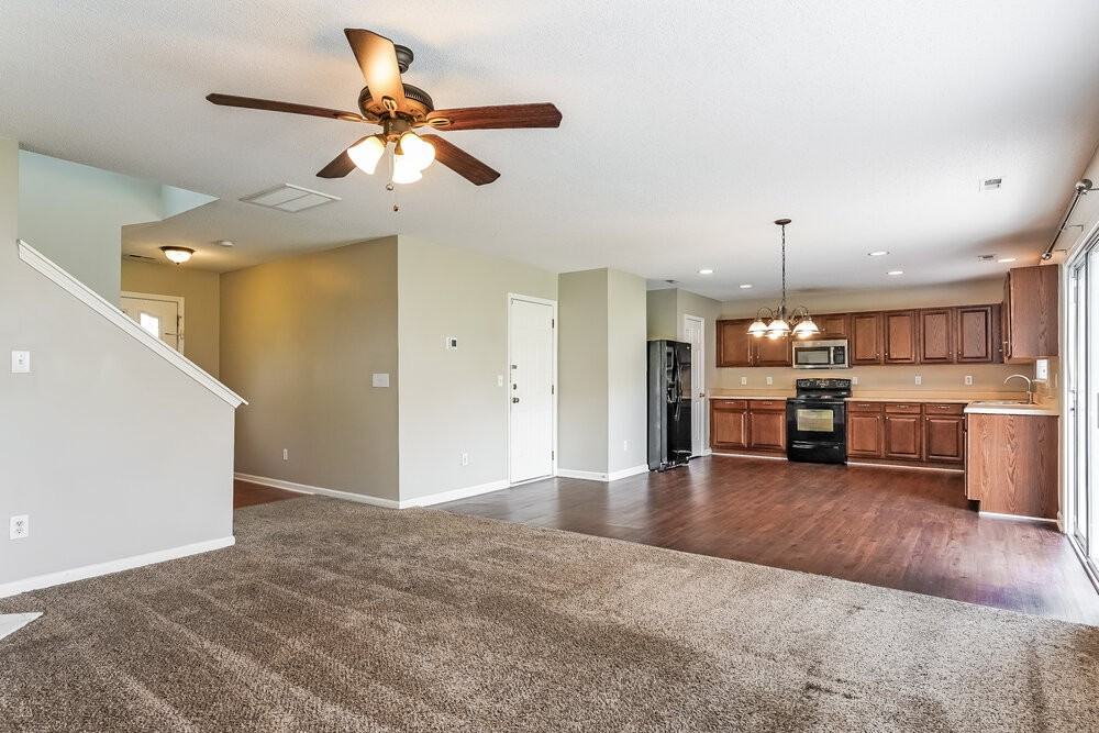 7211 Great Laurel Dr - Photo 6 of 17