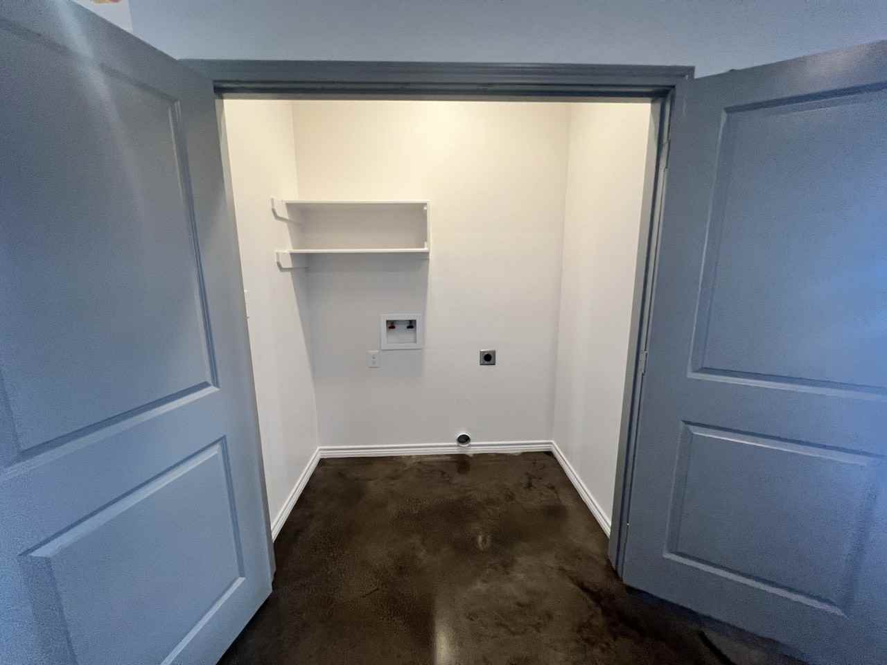 14215 Cr1 - Photo 2 of 9