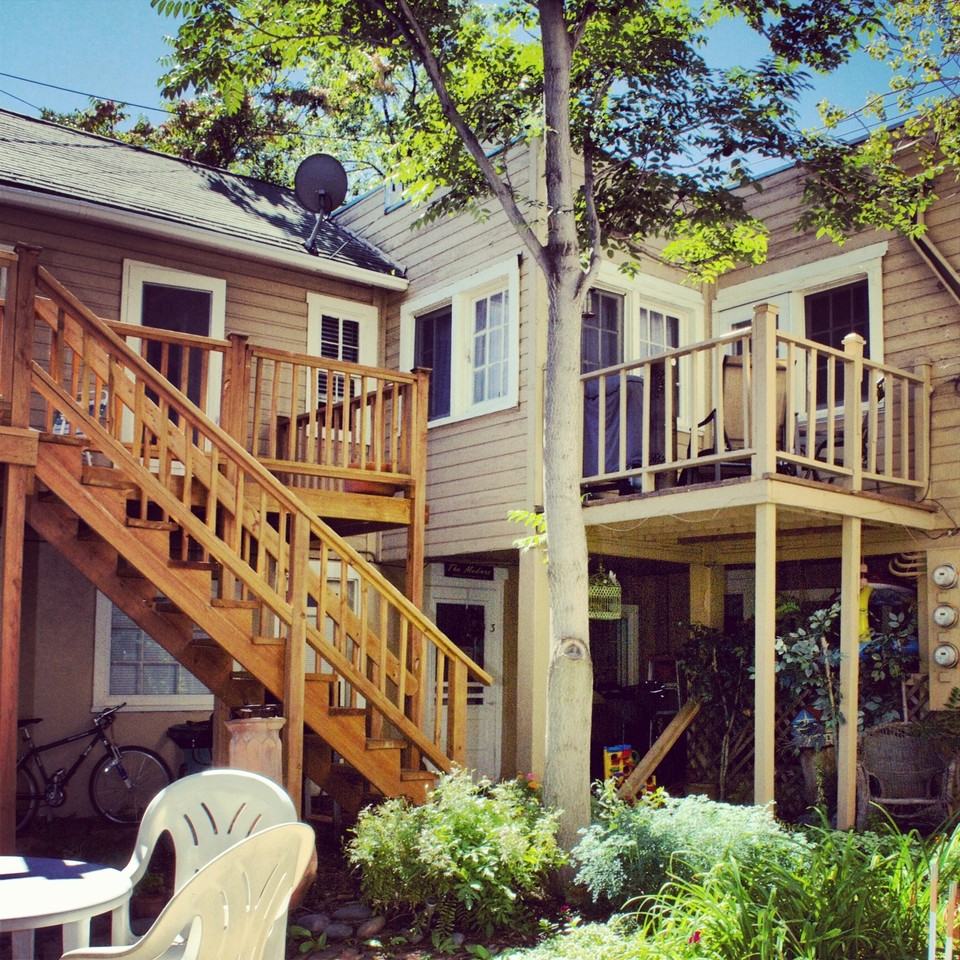 61 Waltham Ave #3 - Photo 4 of 14