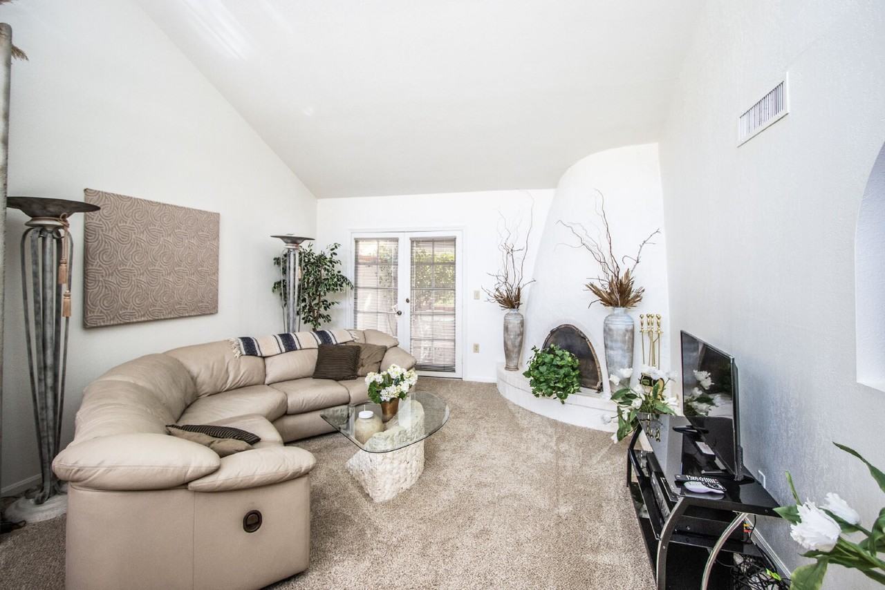 7633 E Sandalwood Dr - Photo 6 of 30