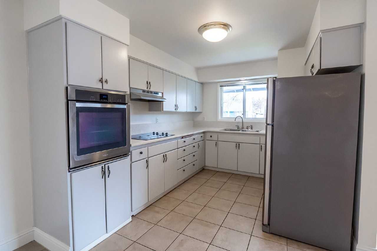 2670 Jackson St - Photo 6 of 22