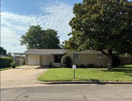 109 Redbud Cir - Photo 1 of 1
