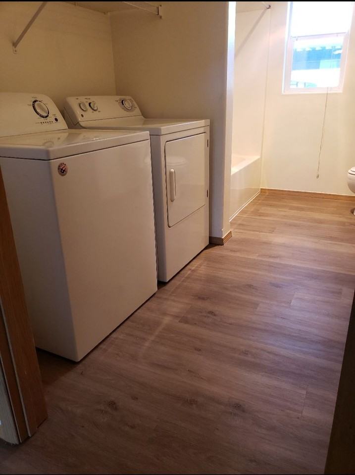 4500 - Photo 5 of 17