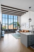 featured image of 2212 Morris Avenue #321