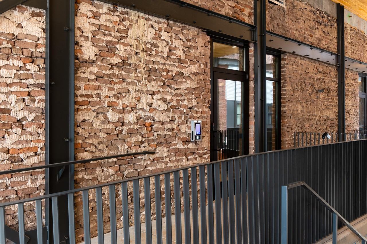 2212 Morris Ave #321 - Photo 6 of 20