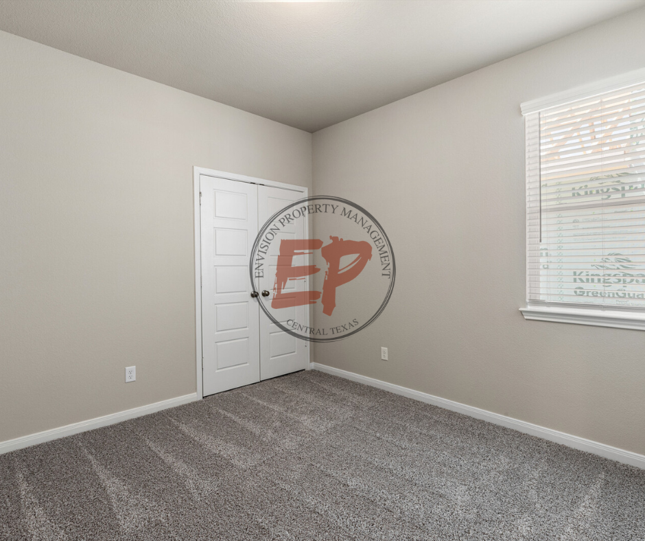 1304 Elise Ave - Photo 3 of 28