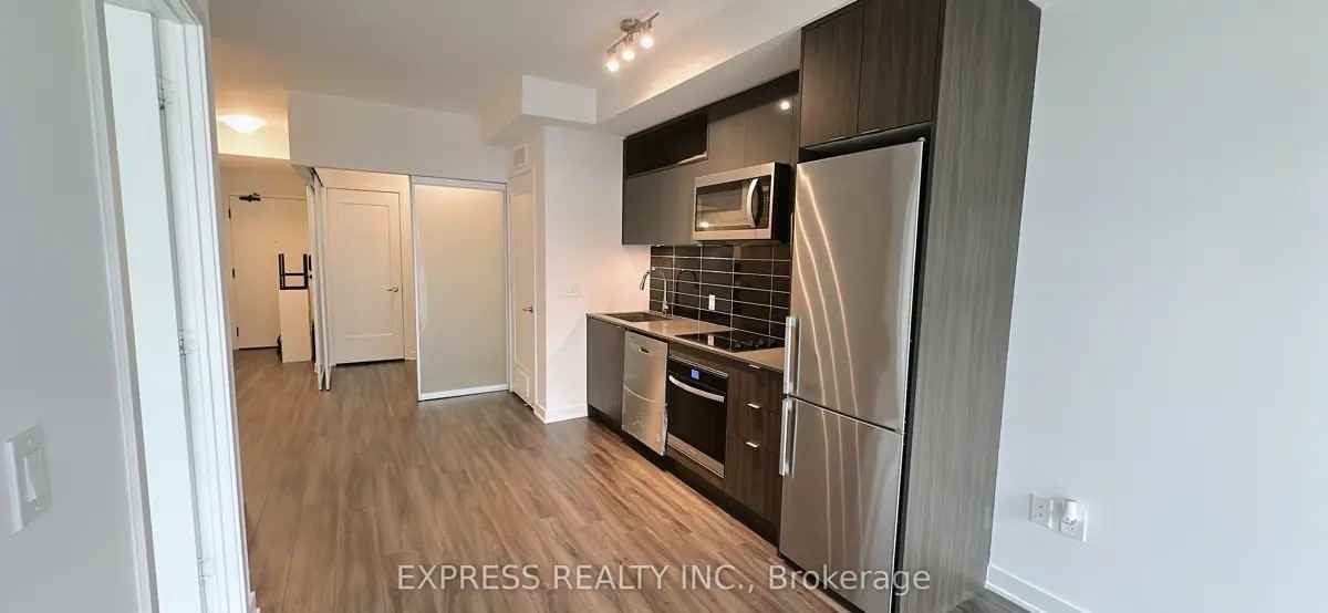 60 Princess Street #518 - Photo 2 of 12