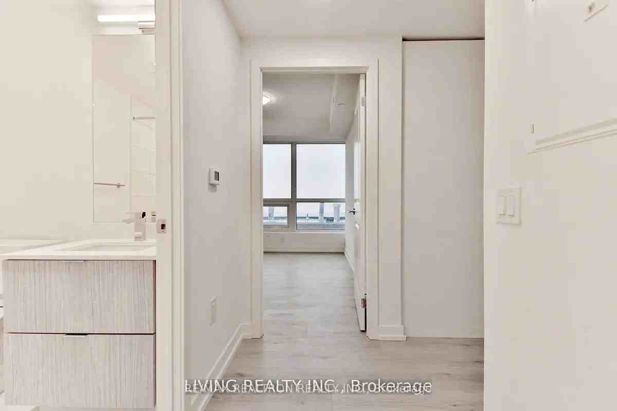 395 Bloor Street East #1611 - Photo 2 of 17