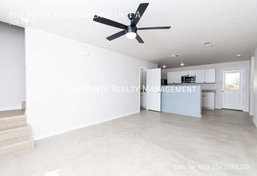 802 White Meadow Ln Unit A - Photo 2 of 18