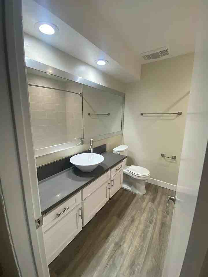 350 N Crescent Drive - Photo 6 of 21