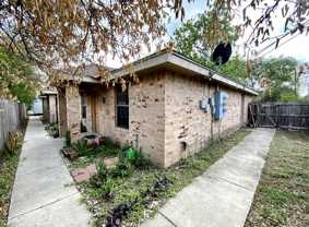 2410 W Hackberry Ave #2 - Photo 1 of 1