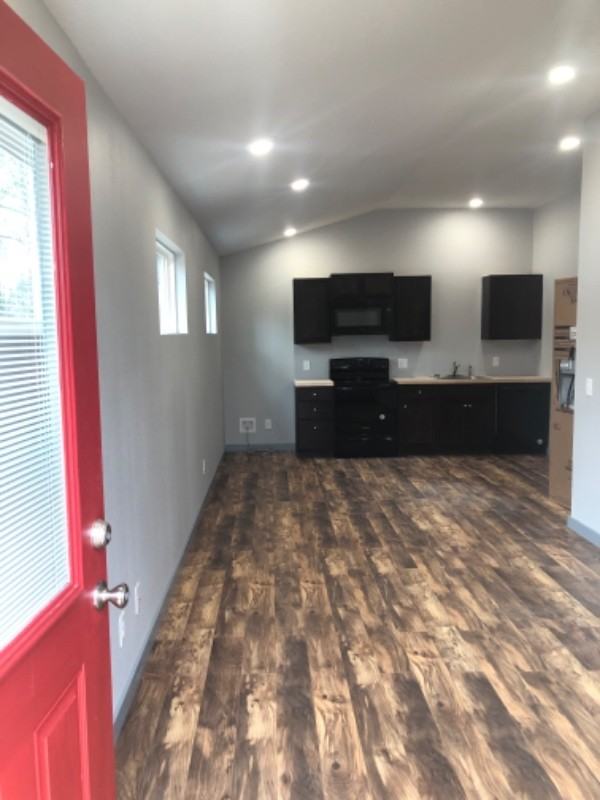 16889 Digby Dr #B - Photo 3 of 12