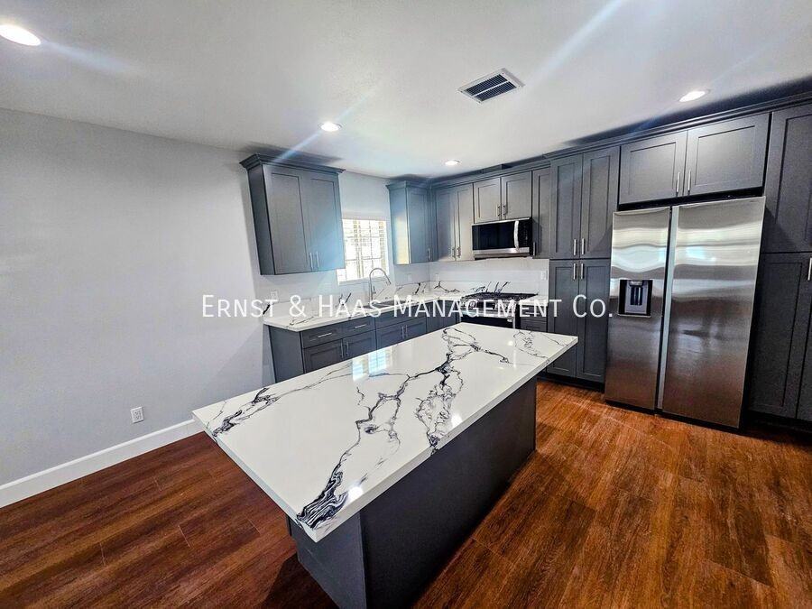 1551 W 103rd St #1551 - Photo 2 of 11