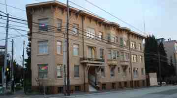 featured image of 1625 East Madison Street