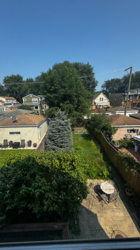 4129 N Ridgeway Ave - Photo 2 of 17