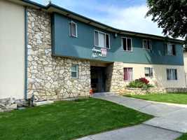 featured image of 4633 August St