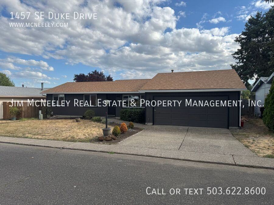 1457 Se Duke Dr - Photo 2 of 17