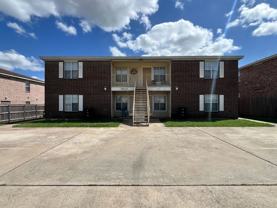 1603 Dugger Cir #D - Photo 1 of 1