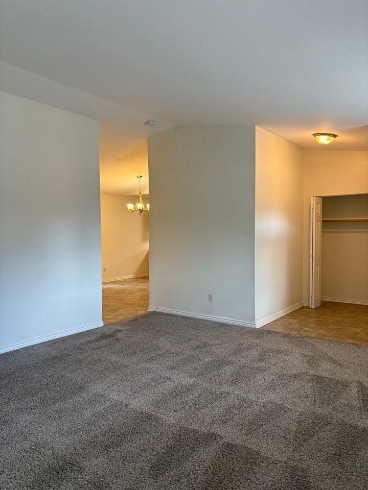 630 San Gabriel Pl - Photo 6 of 23