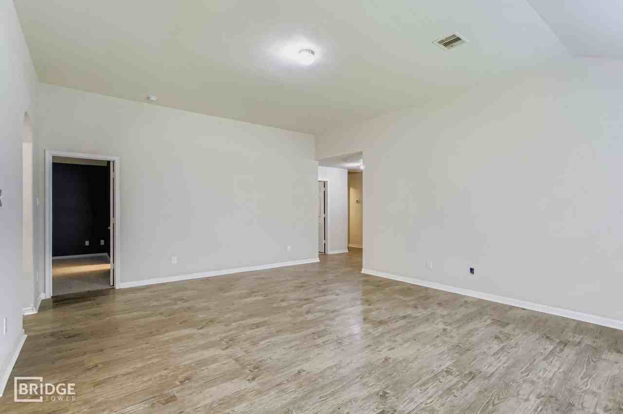 17406 Marl Way - Photo 5 of 28