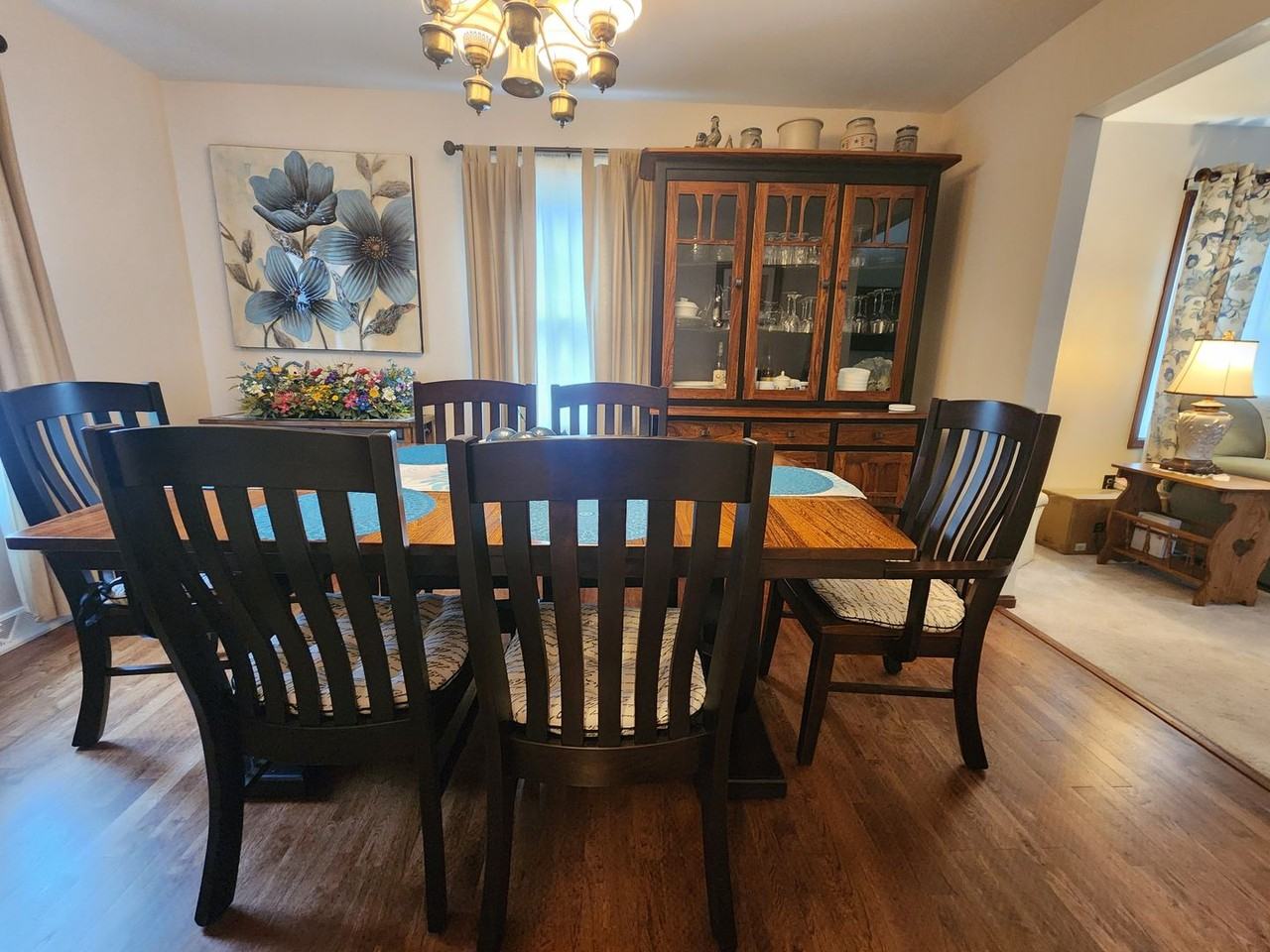 321 Mayberry Ln - Photo 2 of 11