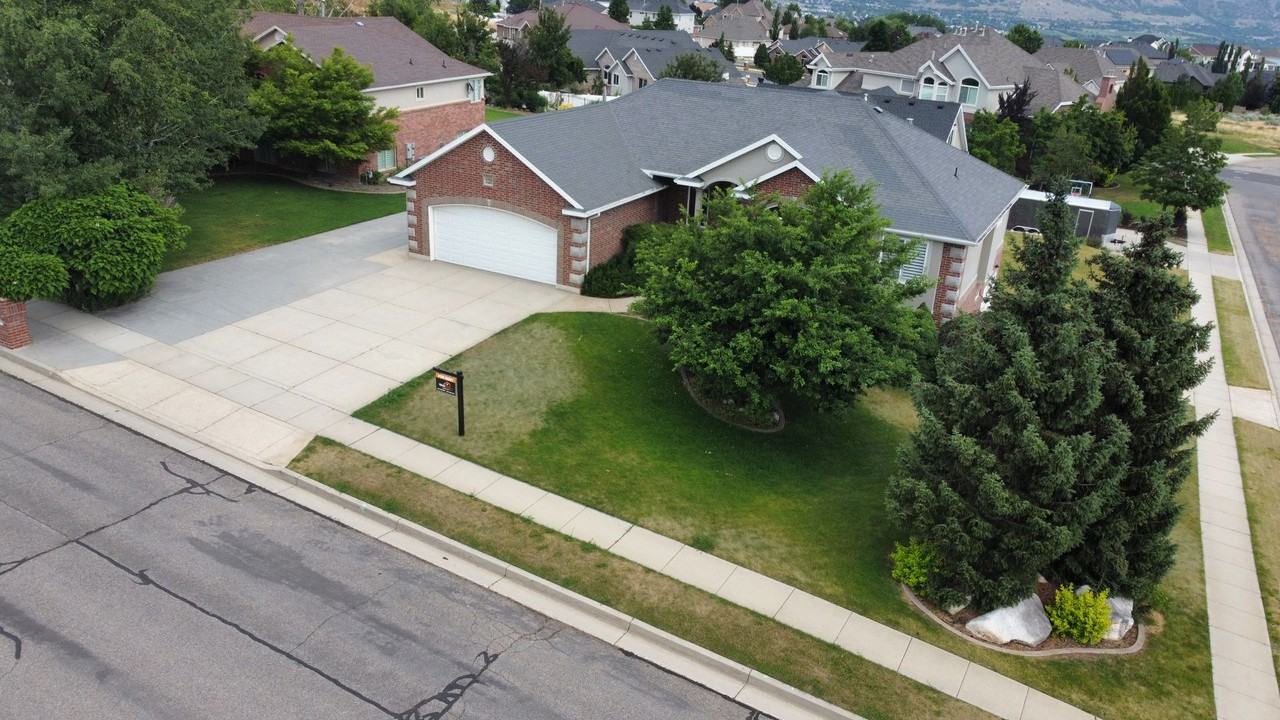 120 W 4100 N - Photo 4 of 50