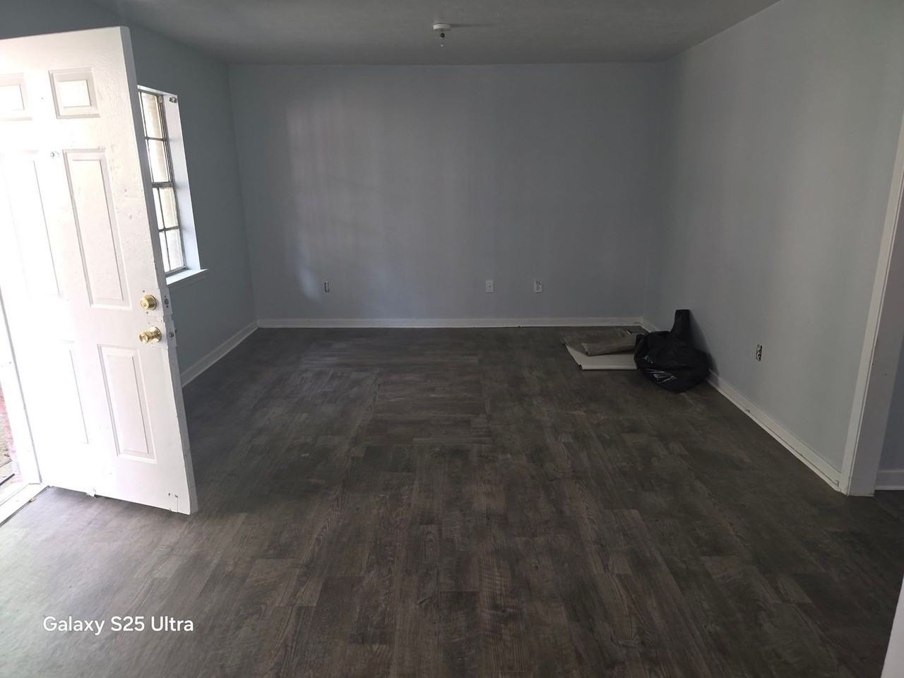 1238 Kennington Avenue - Photo 2 of 5