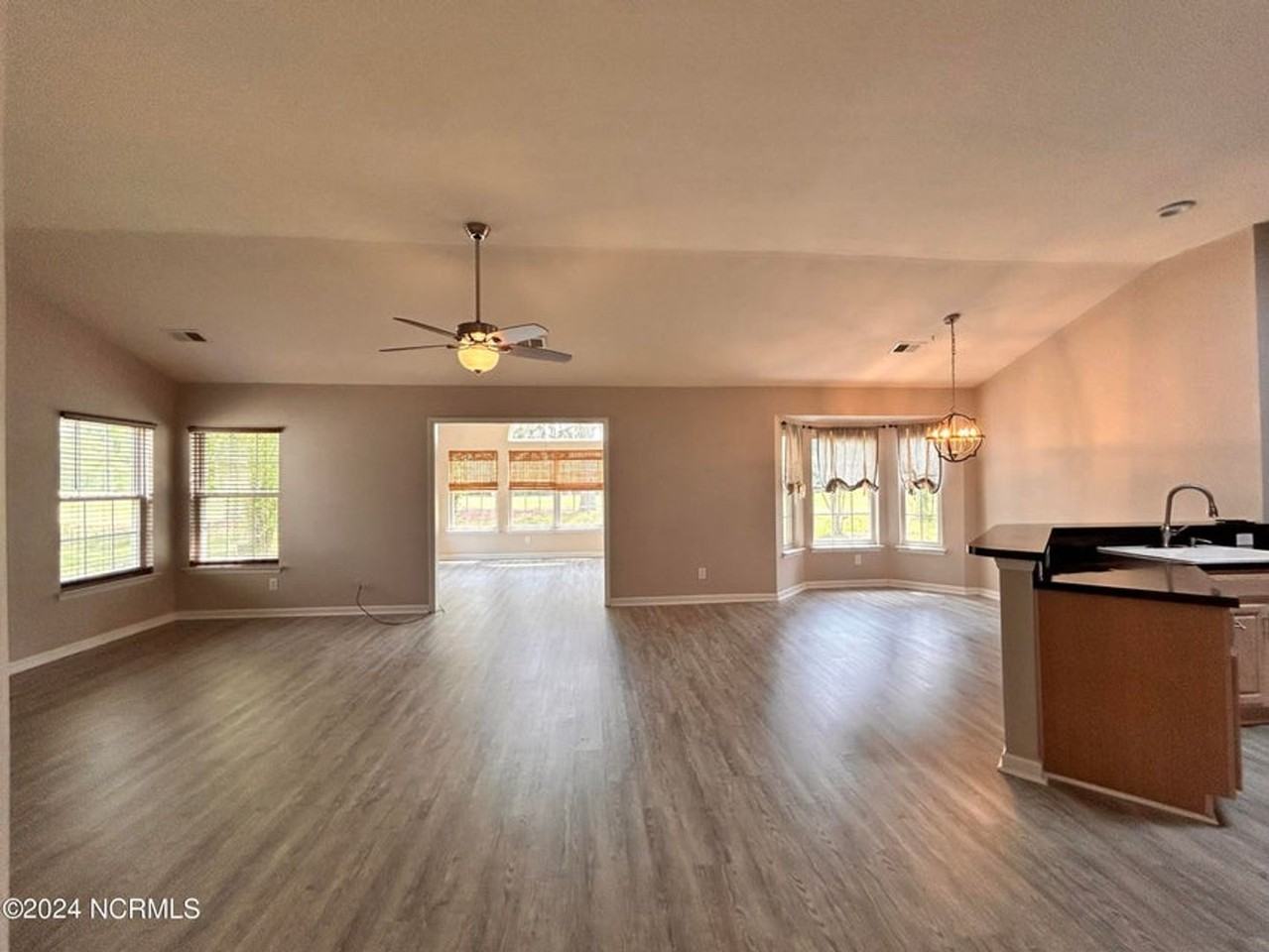843 Sandpiper Bay Dr Sw - Photo 7 of 24
