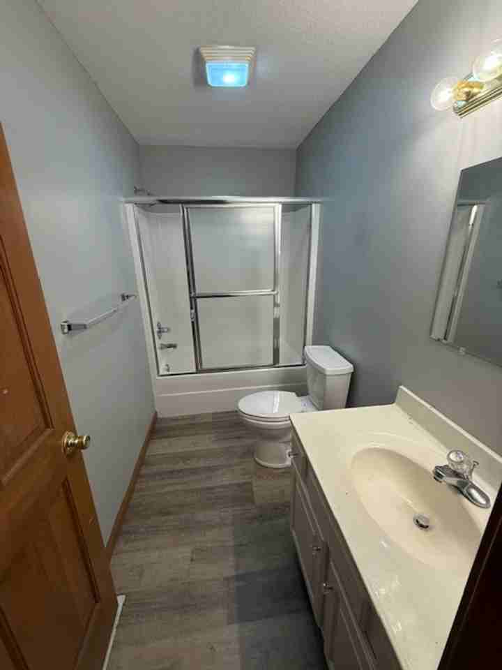 1105 N Park Ave - Photo 7 of 12