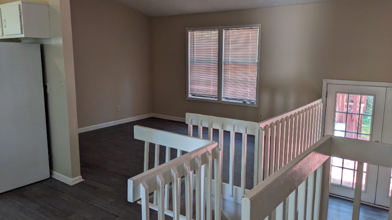 697 Tarkington Rd N - Photo 3 of 12