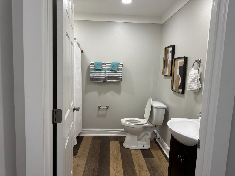 187 Howard St - Photo 3 of 9