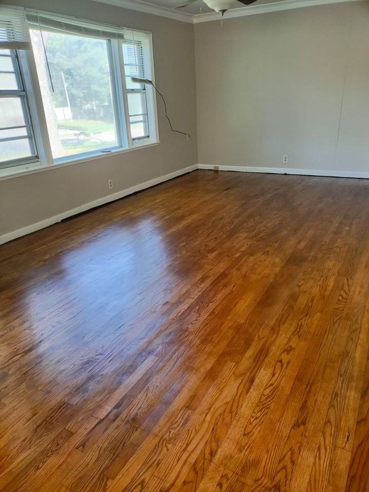 6860 Raleigh Lagrange Rd - Photo 3 of 11