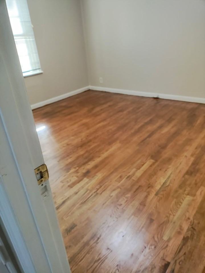6860 Raleigh Lagrange Rd - Photo 6 of 11