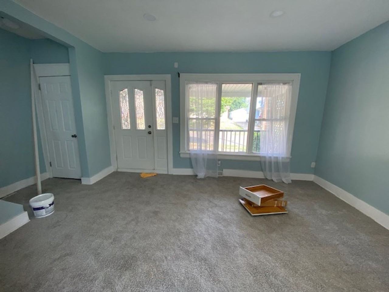 1410 Bellows St - Photo 2 of 15