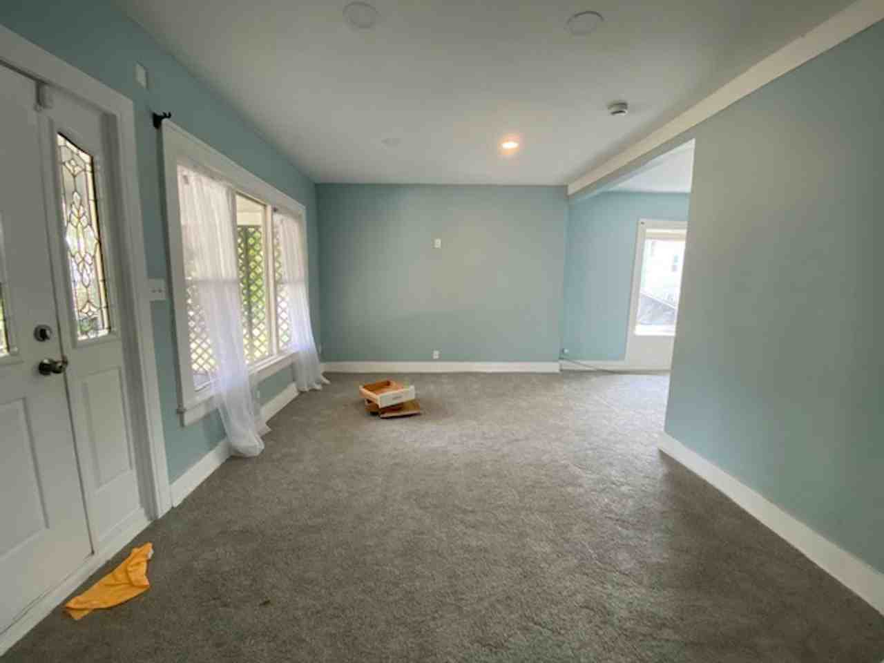 1410 Bellows St - Photo 3 of 15