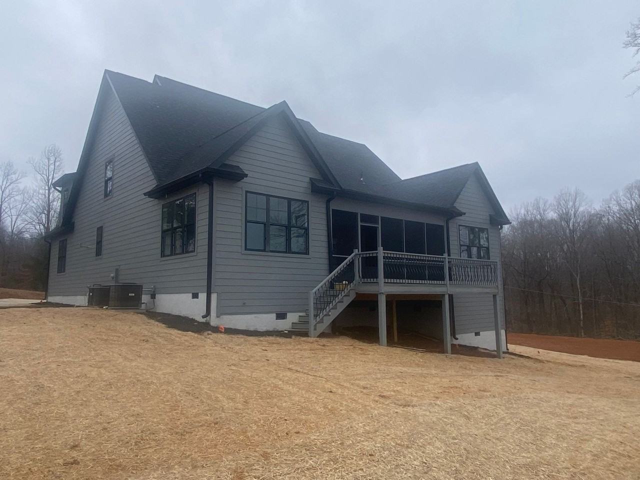 109 Horseshoe Bend Rd - Photo 2 of 12