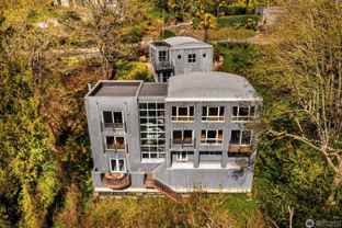 10405 47th Ave Sw - Photo 1 of 1