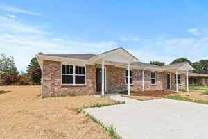 featured image of 19847 Shady Acres Cir