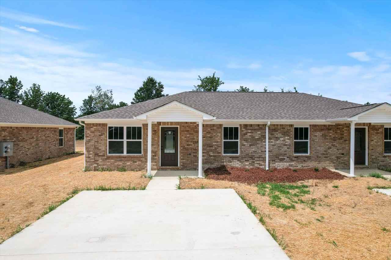 19851 Shady Acres Cir - Photo 4 of 27